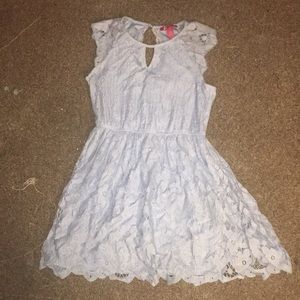 Cute dress. Girls size large.